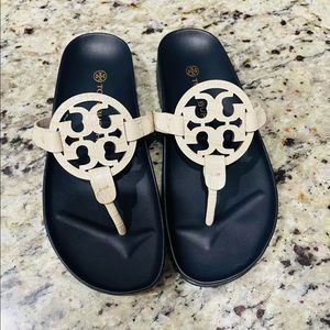 HP🎉 Tory Burch Miller Cloud Sandals